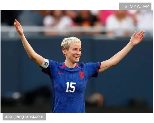 拉皮诺退役后还在靠代言赚得比普通上班族一辈子都多