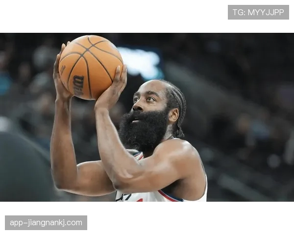 哈登突破助攻提升队内效率明显超越过去赛季