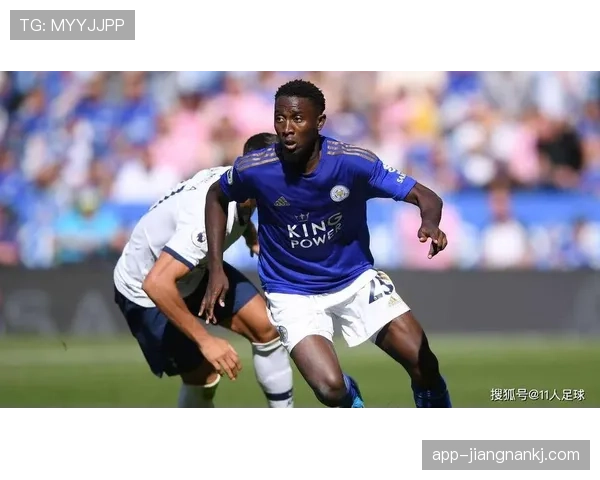 卡马文加与马库斯·略伦特：多位置属性带来的战术价值与角色差异