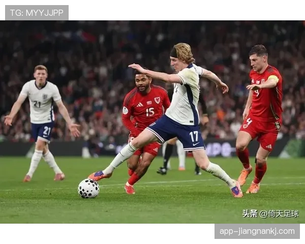 世界杯16强席位陆续产生，法国巴西加拿大率先过关